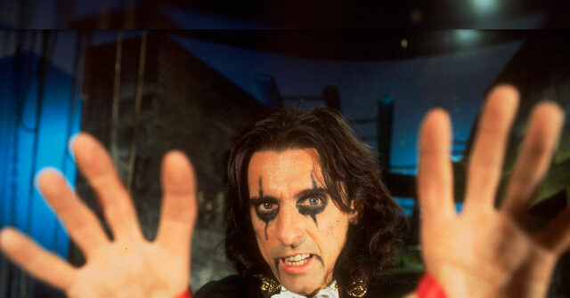 Rock Legend Alice Cooper Dismantles Transgenderism: 'It's So Absurd,' a 'Fad': 'So Confusing to a Kid, to a Teenager'