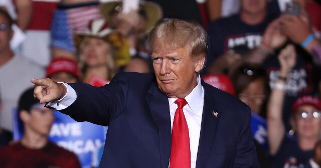 Poll: 'Trump’s Lead Unshaken' Despite Debate Absence and Mug Shot