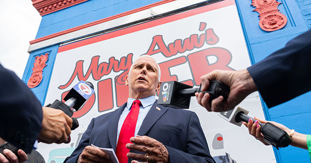 Mike Pence Confronted in New Hampshire: 'You're a Sellout' and 'Traitor'