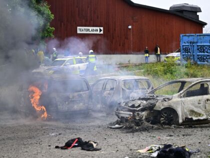 Cars are on fire on the grounds of the Eritrean cultural festival "Eritrea Scandinavi