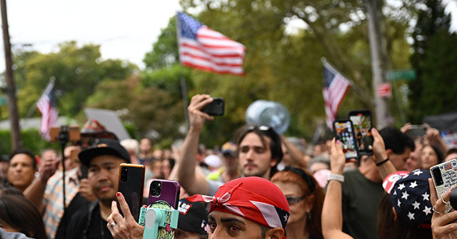Hundreds of Staten Island Residents Rally against Illegals Being Housed in Shuttered School