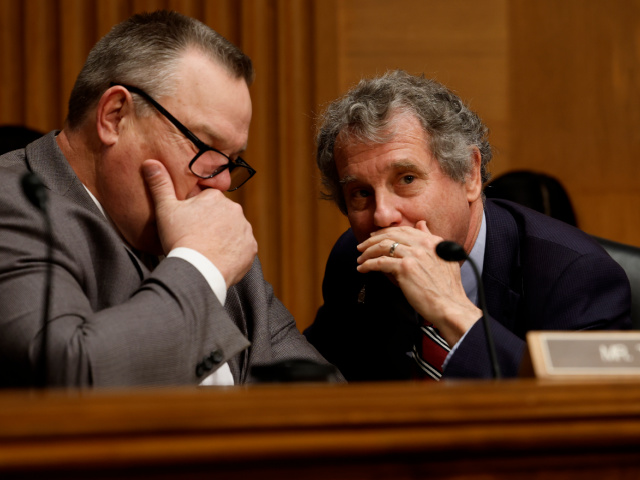 Vulnerable Senate Democrats Silent on Trump Indictment - Vimarsana News