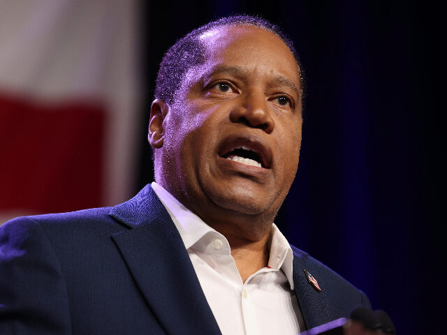 Larry Elder, former Republican gubernatorial candidate for California, speaks at the Republican Party Of Iowa's annual Lincoln Dinner in Des Moines, Iowa, US, on Friday, July 28, 2023. The dinner, a showcase event for Iowa Republicans, is a staple gathering for Republican presidential candidates with all eyes on Donald Trump …