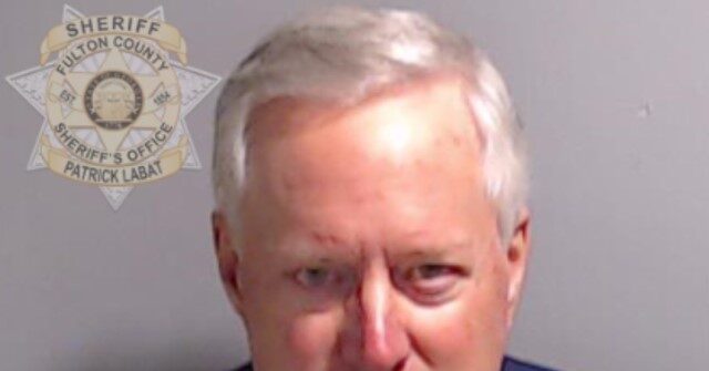Mark Meadows Surrenders in Fulton County Hours Before Trump