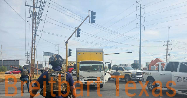 VIDEO: Mexican State Police Clash with Cartel Gunmen near Texas Border