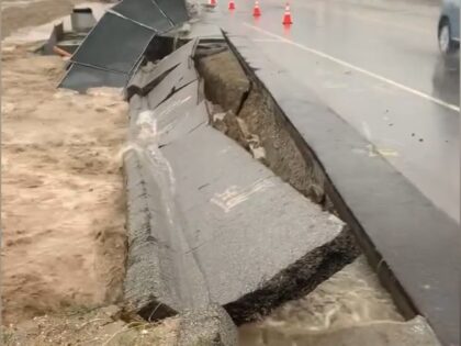 Sand Canyon Road collapsing