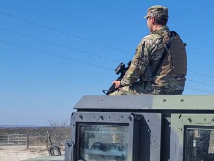 A Texas National Guard soldier patrols the state's border with Mexico. (FILE: Bob Price/Br