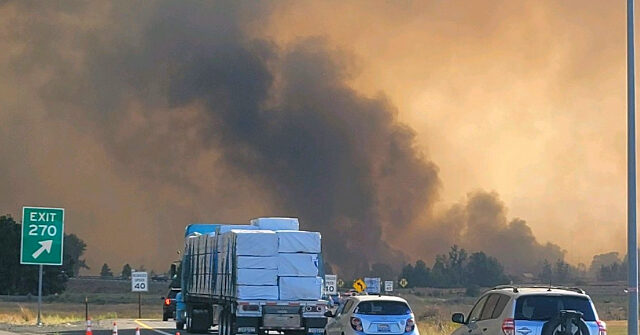 'This Blew Up Really Fast': WA Town Evacuates as Wildfire Burns 3K Acres