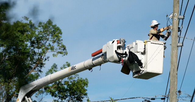 Linemen Have Restored Power to 420,000 Homes Since Idalia's Landfall