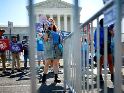 WASHINGTON, DC - MAY 23: Lauren Handy (C) joins fellow anti-abortion demonstrators to rall