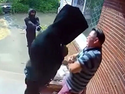 Watch: Man Tased and Robbed on Porch of Seattle Home
