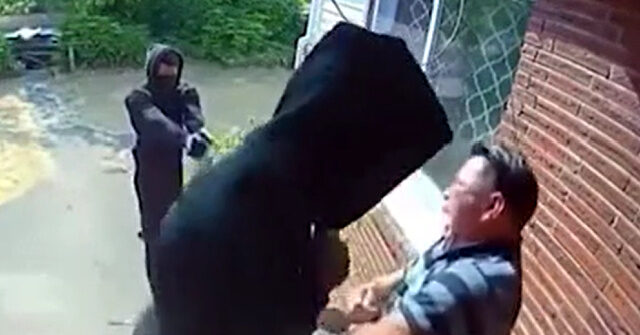 Watch: Man Tased and Robbed on Porch of Seattle Home