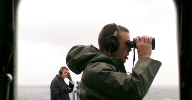 U.S. Could Offer Armed Troops to Commercial Ships in Strait of Hormuz