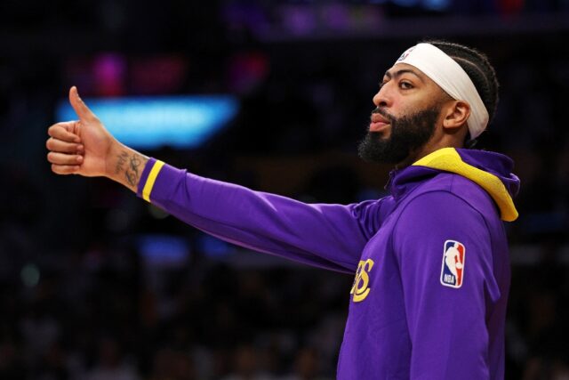 Anthony Davis of the Los Angeles Lakers has reportedly agreed to terms on a maximum three-