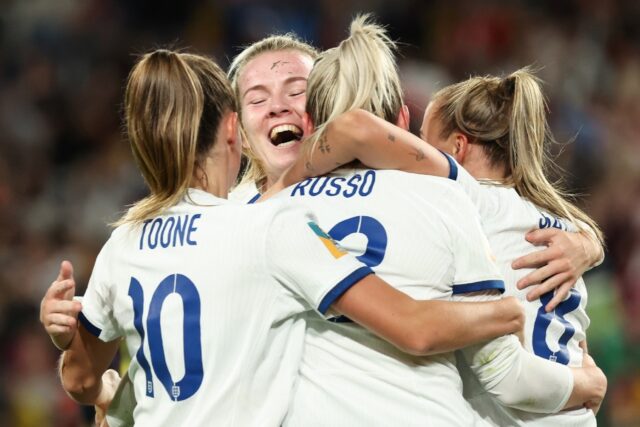 England celebrate Alessia Russo's winner