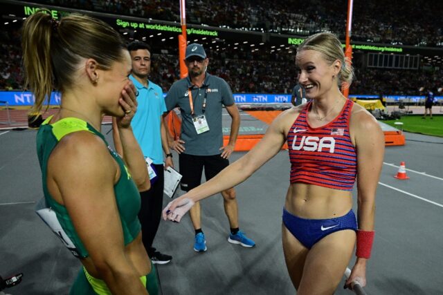 Nina Kennedy of Australia and the USA's Katie Moon agreed to share the gold medal in the w