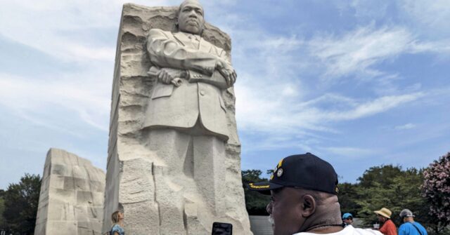 Visitors to Lincoln Memorial say America has its flaws but see gains ...