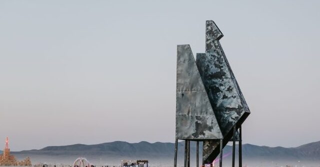 Nevada Rainfall Ruins Burning Man: Sloppy Mud, Roads Closed