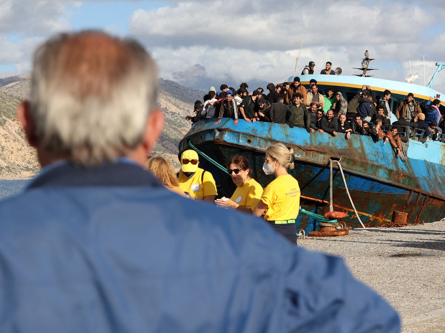 Greece Plans to Use Illegal Migrants to Build Airport and Subway Station - Vimarsana News