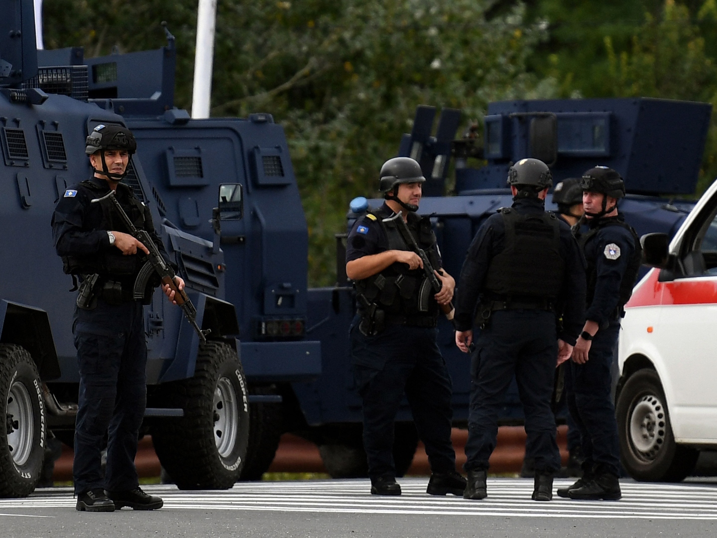 Kosovo Claims Serbian-Backed Masked Gunmen Killed Police Officer - Vimarsana News