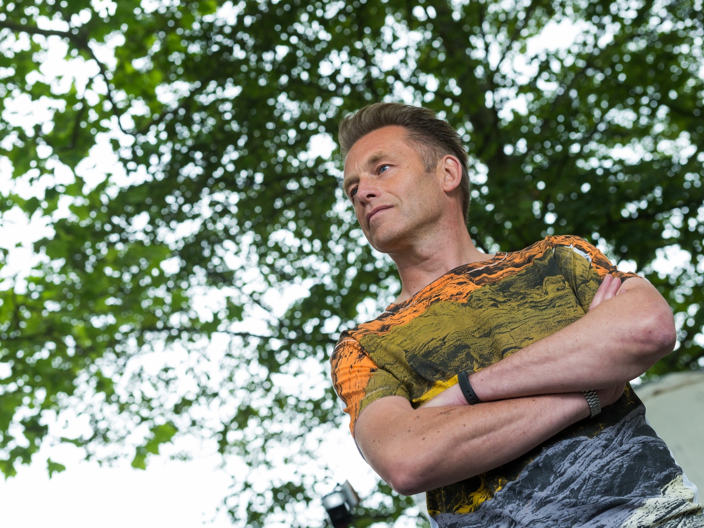 Wildlife TV Host Chris Packham Says Breaking Law for Climate Is 'Ethical' - Vimarsana News