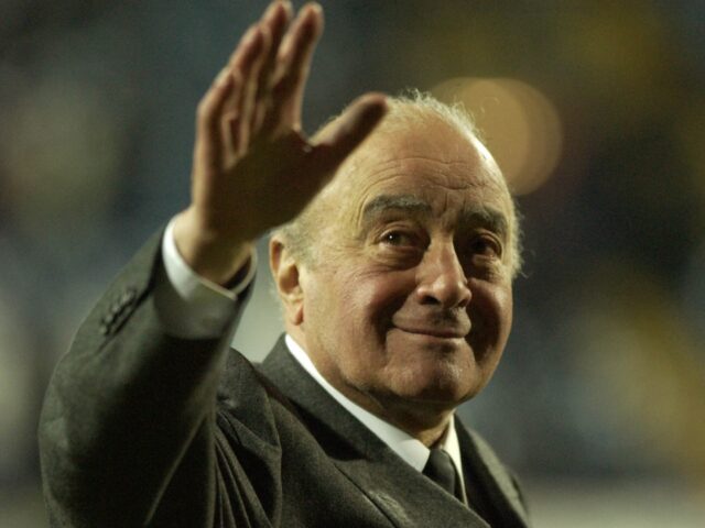 Fulham Chairman Mohamed Al Fayed waves to fans before his side's Barclaycard Premiership c