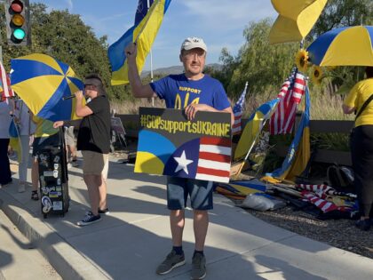 Ukraine protesters (Joel Pollak / Breitbart News)