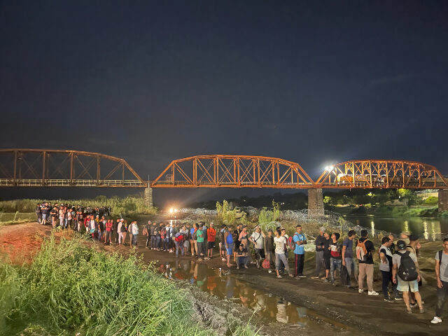 Migrant Surge in Texas Border Town Outpacing Haitian Crisis of 2021