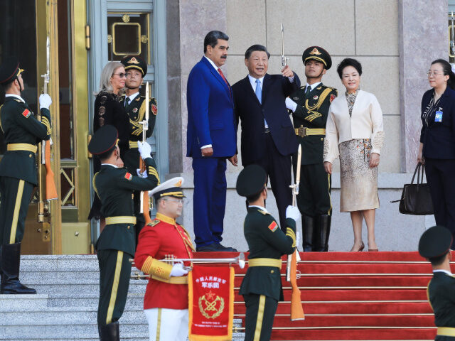 Nicolas Maduro posted on Twitter, "Grateful to brother President Xi Jinping, and also to t