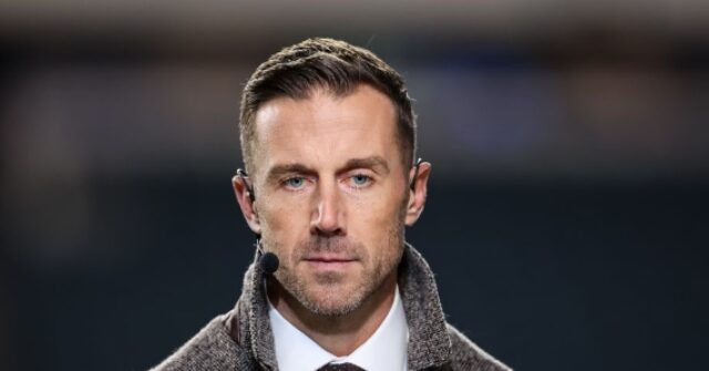 Ex-NFL QB Alex Smith and Family Living 'Scan-to-Scan' After Daughter's Brain Cancer Diagnosis