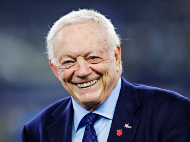 Cowboys introduce AI-powered Jerry Jones hologram to answer fan questions  at AT&T Stadium