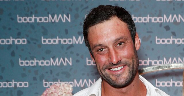 Ex-'Bachelorette' Star Charlie Newling Dead at 36 After Car Accident