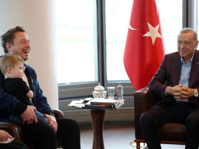 NEW YORK, US - SEPTEMBER 17: Turkish President Recep Tayyip Erdogan (R) meets with Elon Musk (L) ahead of the 78th session of the United Nations (UN) General Assembly at the Turkish House in New York, United States on September 17, 2023. (Photo by Murat Kula/Anadolu Agency via Getty Images)