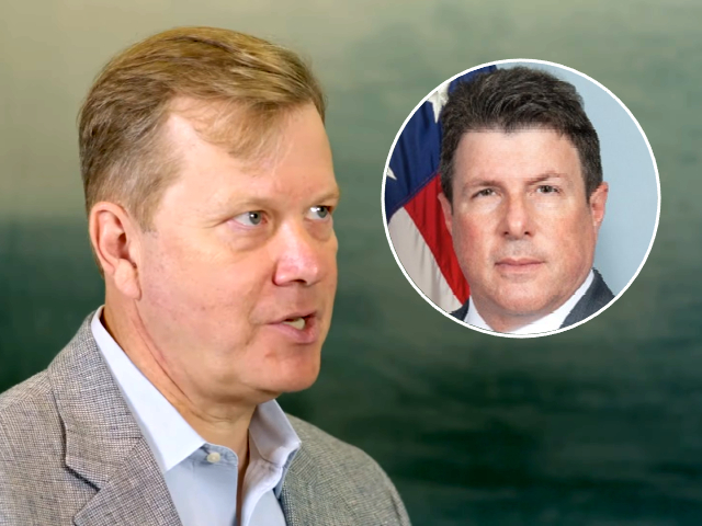 Peter Schweizer Schools Ex-FBI Agent Who Shielded Bidens - Vimarsana News