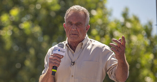 RFK Jr. Challenges Trump to Debate at Libertarian Convention