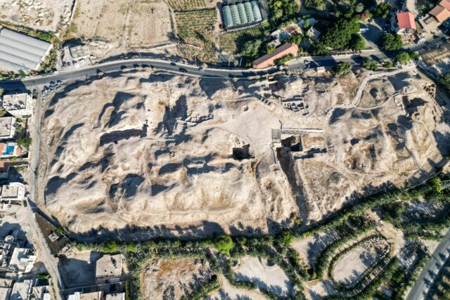 An aerial view of the prehistoric site of Tell al-Sultan