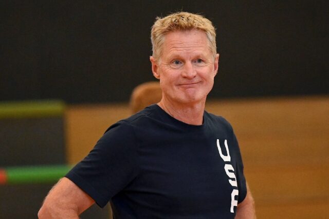 Golden State coach Steve Kerr says he is confident of remaining with the club as he enters