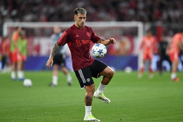 Manchester United defender Lisandro Martinez is facing a lengthy spell on the sidelines