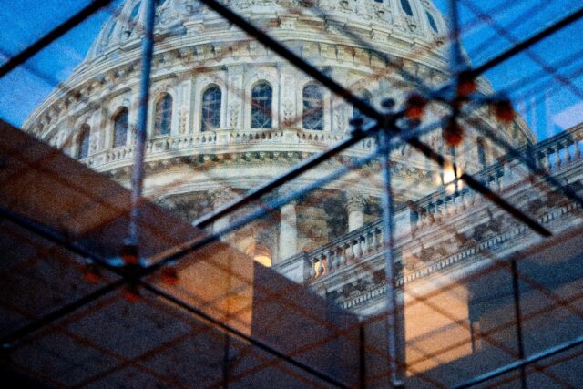 US lawmakers have until midnight of September 30 to reach an agreement averting a governme