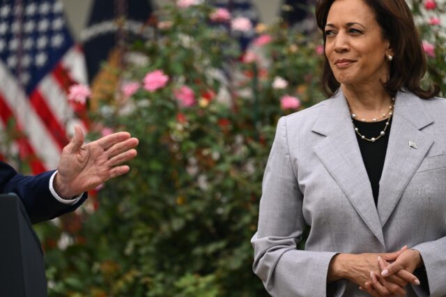 Us Vp Kamala Harris Sets Out To Rally Young And Minority Voters Breitbart