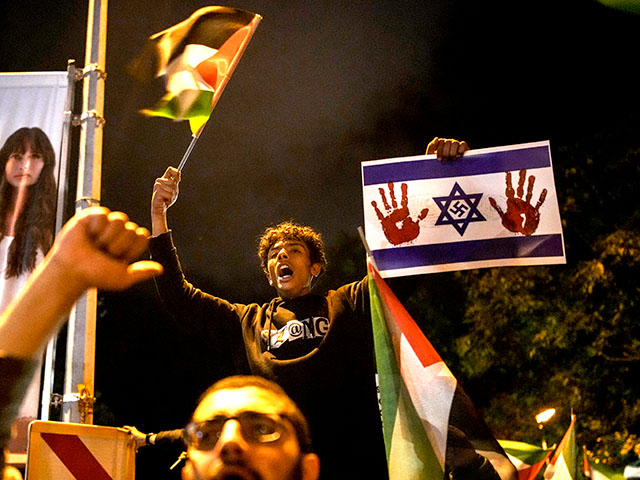 Nolte: Ferguson II – Media Spread Hamas Hospital Hoax to Create More Violence - Vimarsana News
