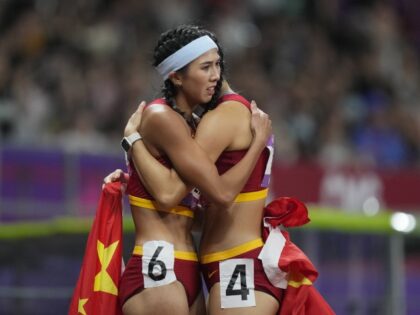 CORRECTION - REMOVES INFORMATION. WU YANNI WAS DISQUALIFIED - Gold medalist China's L