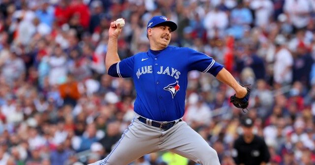Canadian Leftists Criticize Blue Jays Pitcher Over Goose Hunt
