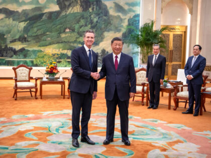 In this photo taken Wednesday, Oct. 25, 2023 and released by Office of the Governor of California, California Gov. Gavin Newsom, left, meets with Chinese President Xi Jinping at the Great Hall of the People in Beijing. (Office of the Governor of California via AP)