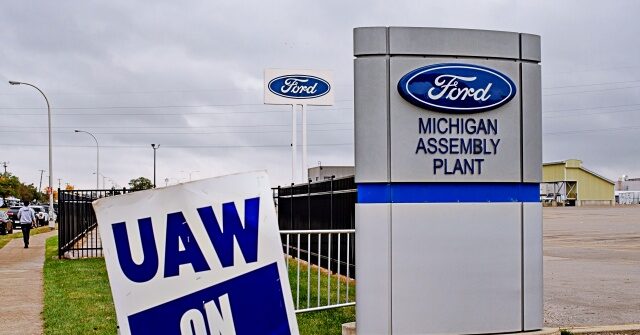 UAW Strikes Deal with Ford, Securing Robust Wage Hikes for Auto Workers