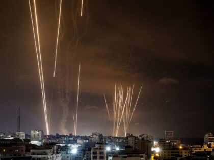 DITORS NOTE: Graphic content / A salvo of rockets is fired by Palestinian militants from G