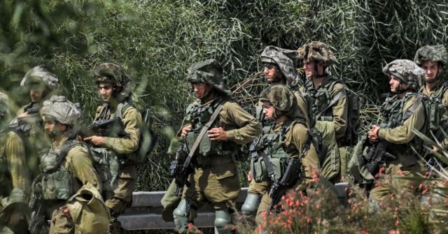 At Least 100 Britons Have Flown to Israel to Join IDF Buildup