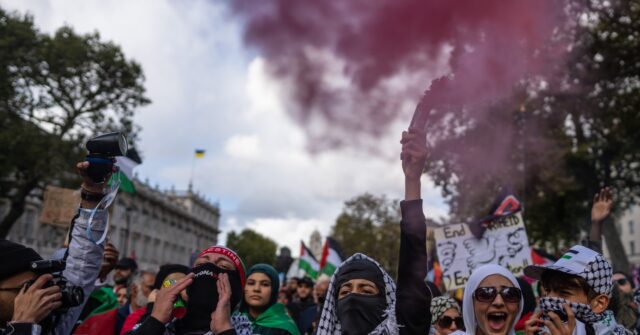 Anti-Israel Activists Wave Jihadist Flag at Pro-Palestine Protest in London