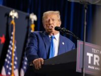 Donald Trump Promises to Halt All Refugee Resettlement in Response to War in Middle East