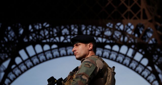 France Mobilizes 7,000 Soldiers Following Suspected Islamist Stabbing
